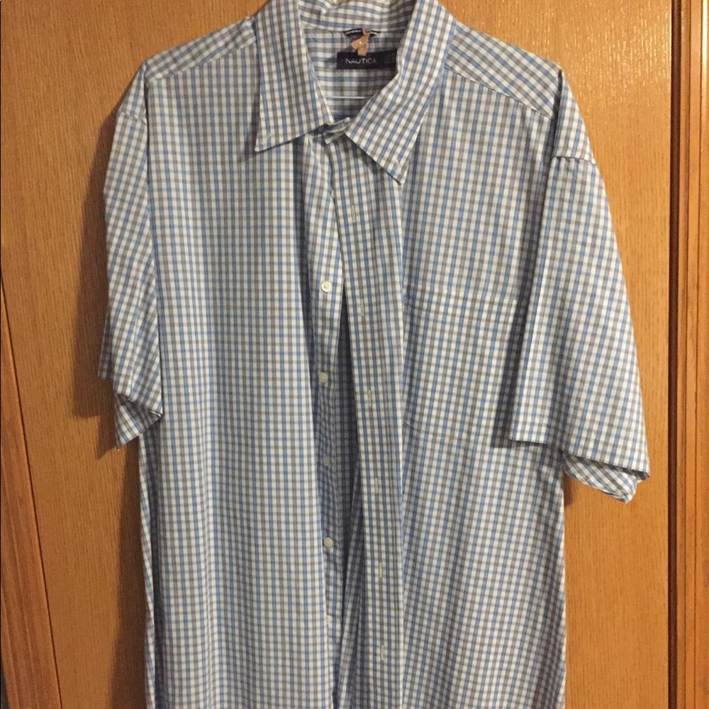 A short sleeve Nautica shirt
